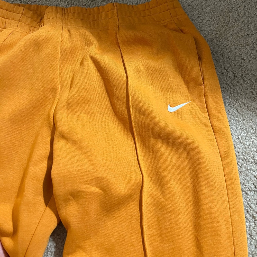 Nike Sweatpants